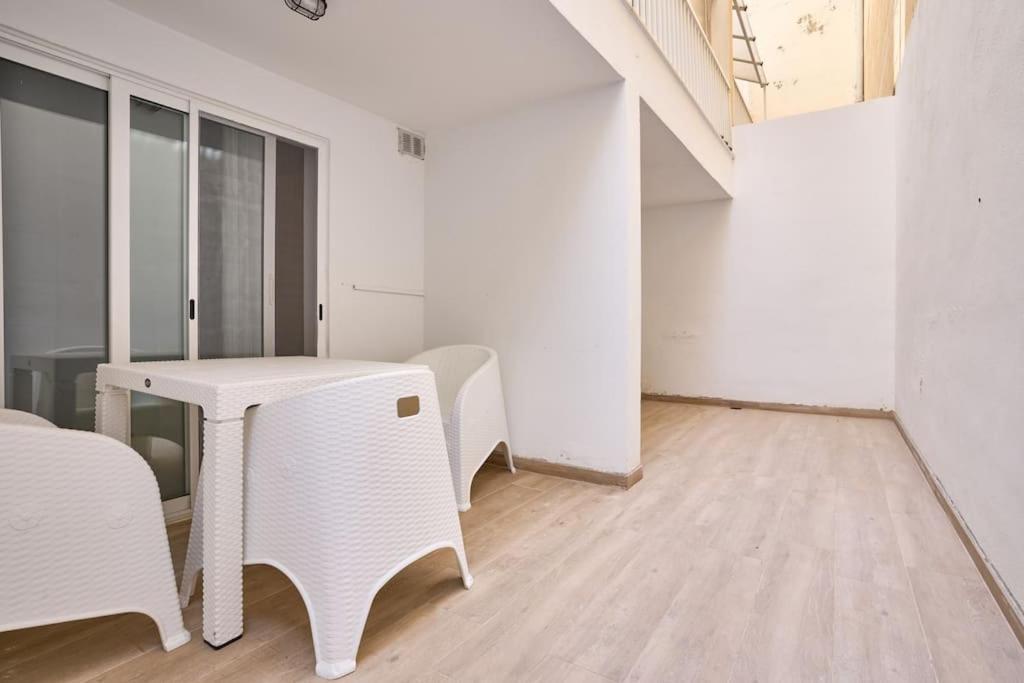 Urban Front - Walking Distance From Paceville And St George Bay Beach Is-Swieqi ภายนอก รูปภาพ
